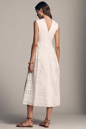 En Elly V-Neck Drop-Waist Pleated Midi Dress