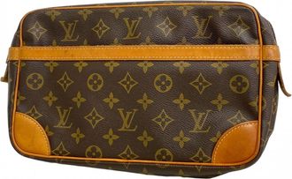 Louis Vuitton Brown Clutch Bag (Pre-Owned)