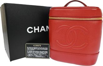 Chanel Vintage Timeless Cosmetic Case Caviar Red Leather Handbag (Pre-Owned)
