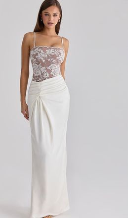 House of CB Eliette - Vestito lungo bianco in raso e pizzo decorato