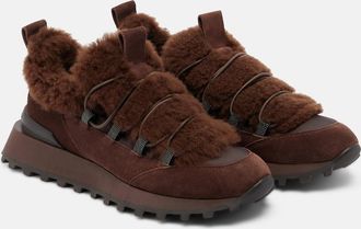 Brunello Cucinelli Zapatillas de ante con borrego y cuentas Monili