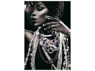 Schubiger M&ouml;bel Digitaldruck auf Glas Sch&ouml;nheit mit Kettenschmuck