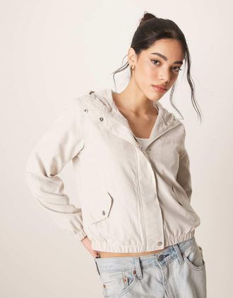 Jacqueline de Yong hooded lightweight cropped jacket in beige-Neutral