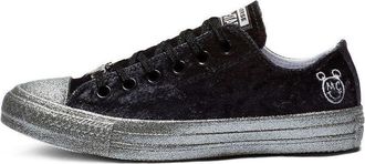 Converse (WMNS) Converse x Miley Cyrus Chuck Taylor All Star Ox Black 563722C