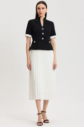 Ming Wang Noelle Pleated Crepe Maxi Dress in Black/white at Nordstrom, Size X-Small