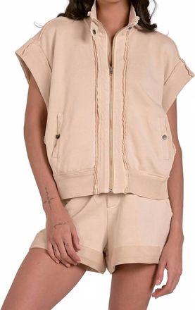 Elan Zipper Vest In Beige