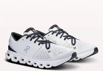 On Womens Cloud X4 Sneaker In Ivory/ Black