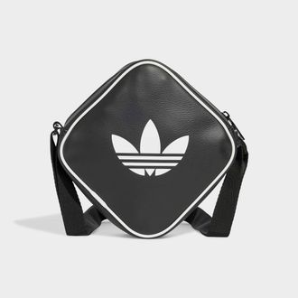 adidas Sporttasche ADIDAS ORIGINALS ADICOLOR CLASSIC DIAMOND, schwarz, Obermaterial: 100% Polyurethan, Taschen Sporttasche