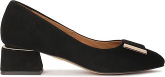 Kazar Zwarte su&egrave;de lage hakken pumps. Dit product valt klein uit. - Dames - Pumps - Zwart - 37 EU - Su&egrave;de - Schoenen