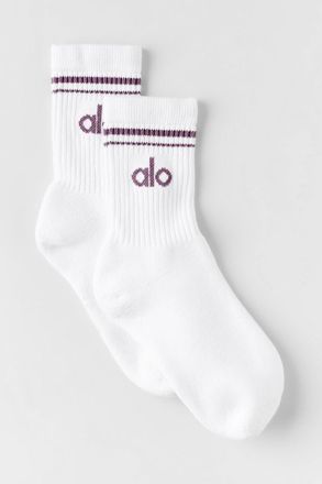 Alo | Half-Crew Throwback Socks in White/Plum Kiss, Size: Medium