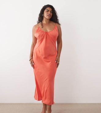 Asos Curve ASOS DESIGN Curve - Vestito al polpaccio color corallo con scollo rotondo taglio sbieco stile foulard-Multi