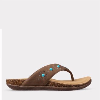 Lamofootwear Womens Jovie Thong Sandal In Brown