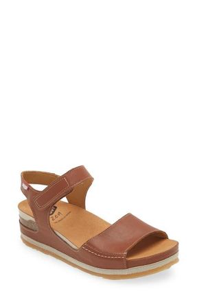 On Foot Platform Sandal in Cuero Tan at Nordstrom, Size 8.5 Us