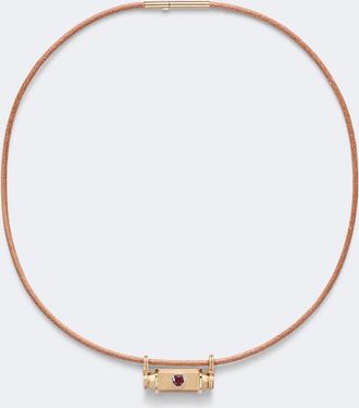 Marie Lichtenberg Collar Heart Smash de oro de 18 ct y piel con granate
