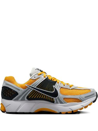 Nike Zoom Vomero 5 University Gold sneakers - men - Mesh/Fabric/Calf Leather/Rubber - 11.5 - Yellow