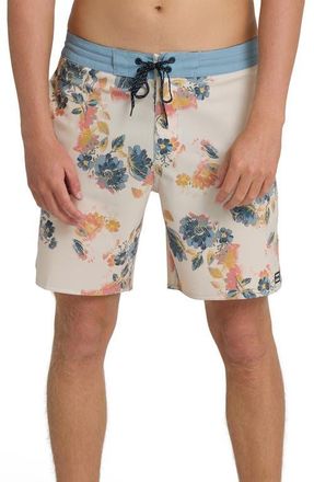 Billabong Good Times LT Board Shorts in Oatmeal at Nordstrom, Size 31
