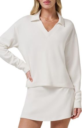 Travis Mathew SkyLoft V-Neck Pullover in Snow White at Nordstrom, Size X-Small