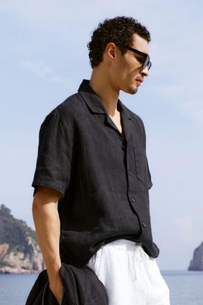 Alo | Linen Days Short Sleeve Button Up Top in Black, Size: Medium