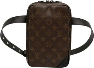 Louis Vuitton Pre-owned Belt Bags, female, Brown, Size: ONE SIZE Pre-owned Solar Ray Utility