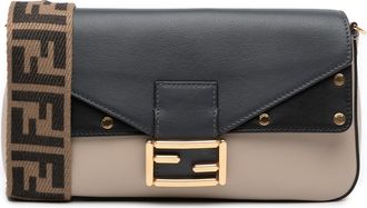 Fendi Pre-owned Womens Baguette Shoulder Bag - Grey Leather - One Size