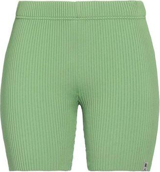 Nike BOTTOMWEAR - Shorts & Bermuda Shorts sur YOOX.COM