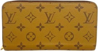 Louis Vuitton Pre-owned Wallets, female, Brown, Size: ONE SIZE Pre-owned Fabric Wallet