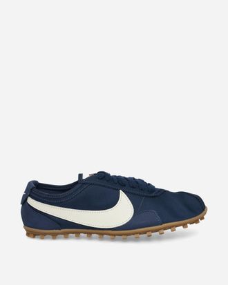 Nike Women s Moon Shoe OG Sneakers Midnight Navy