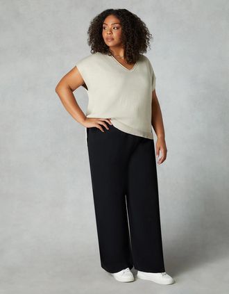 Live Unlimited London Womens Black Wide Leg Trousers - Size: 18