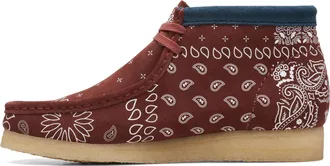 Clarks (WMNS) Clarks Wallabee Boots Paisley Brick 26168826