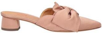 CHIE BY CHIE MIHARA Mules & Clogs