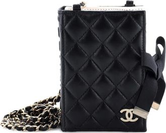Chanel CC Book Card Holder with Chain Quilted Lambskin crossbody bag - Zwart
