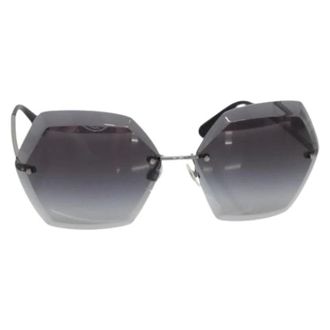 Chanel Pre-owned Accessories, female, Gray, Size: ONE SIZE Pre-owned Metal Sunglasses