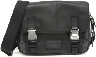 Coach Pre-owned Cross Body Bags, female, Black, Size: ONE SIZE Pre-owned Leather shoulder-bags