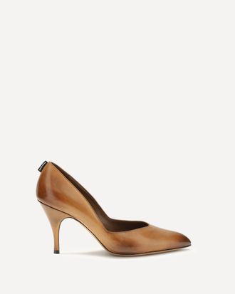 Miu Miu D&eacute;collet&eacute; in pelle effetto vintage Woman 37.5