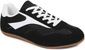 Berness T-Toe Sneaker in Black at Nordstrom Rack, Size 10