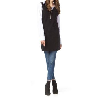 Papillon Knit Pullover Vest With Pockets In Black
