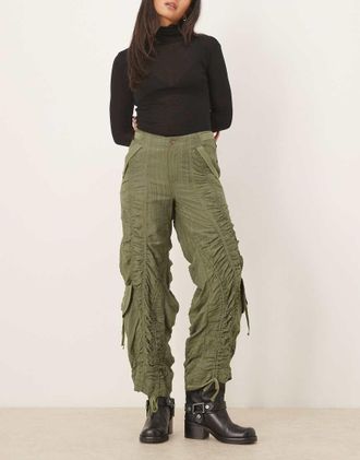 Free People Scorpio - Pantaloni effetto stropicciato kaki-Verde