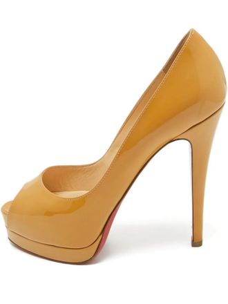 Christian Louboutin Leren pumps - Beige