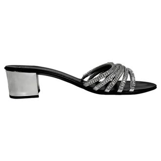 Giuseppe Zanotti Giuseppe Zanotti Rhinestone-bedeckte Sleehakken in Zilveren Leer
