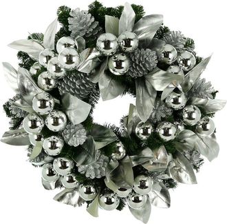 Creative Displays Inc. 28 Silver Shiny Leaves Holiday Wreath
