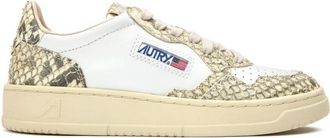 Autry Womens Medalist Low Trainers - White Leather - Size UK 6