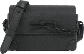 Louis Vuitton Black Leather Shoulder Bag (Pre-Owned)