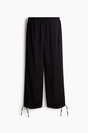 H&M Hose aus Viskosesatin - Schwarz