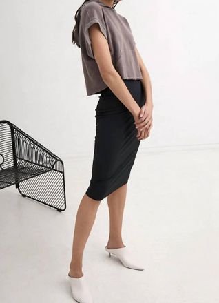 Lanston Ribbed Jersey Pencil Skirt In Black