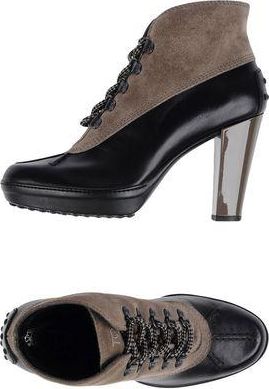 Tod's FOOTWEAR - Lace-up shoes sur YOOX.COM