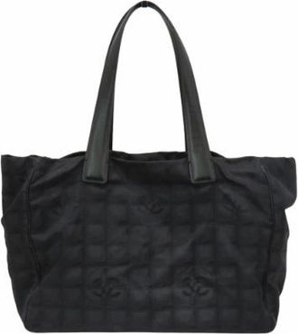 Chanel Pre-owned Tote Bags, female, Black, Size: ONE SIZE Pre-owned Vintage Nylon Tote Bag