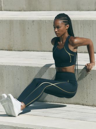 Born Living Yoga Legging Gold Black