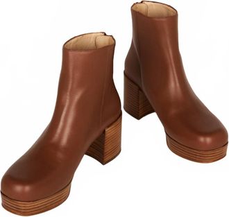 Intentionally blank Womens Speed Boot In Tan