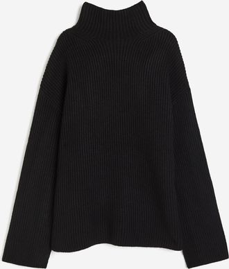 H&M Gerippter Pullover mit Turtleneck - Schwarz
