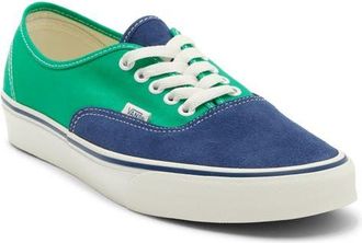 Vans Authentic Low Top Sneaker in Primary Navy at Nordstrom, Size 10.5